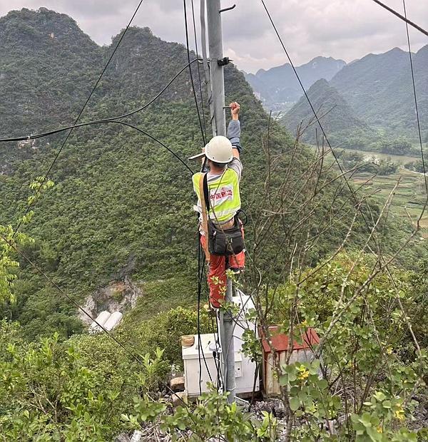 科技护网，风雨同行——广西联通全力抢修通讯设备，守护暴雨中的通信“生命线”